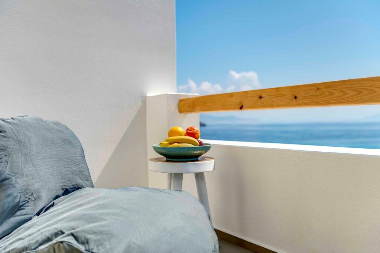 Villa Alba In Syros With Private Jacuzzi อาโซลิมโนส ภายนอก รูปภาพ